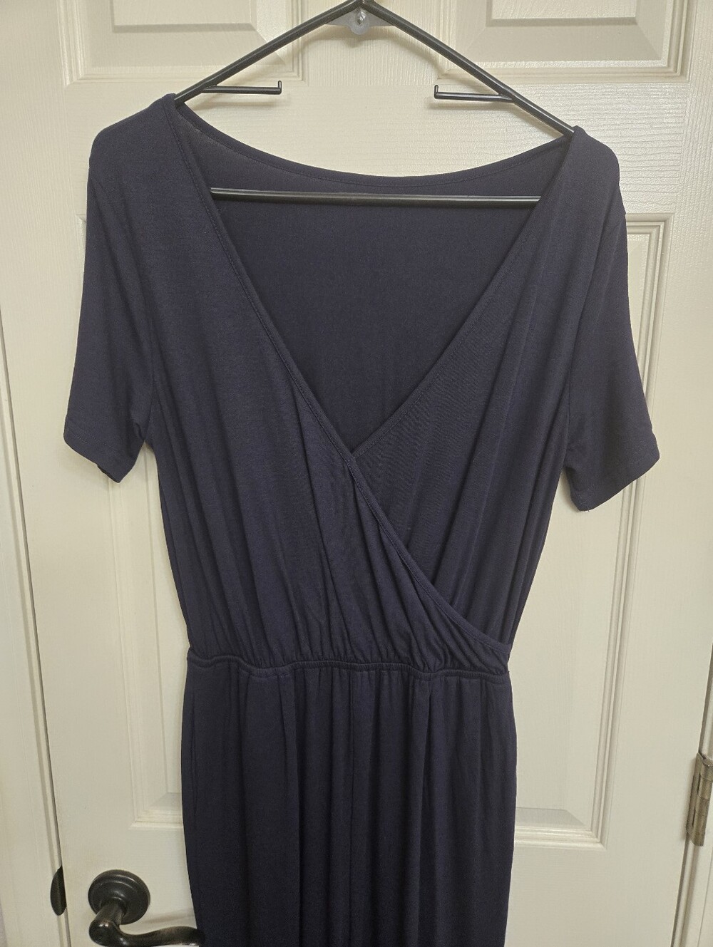 NWT Cupshe Navy V-Neck Short-Sleeve Jumpsuit, Medium - Picture 4 of 7